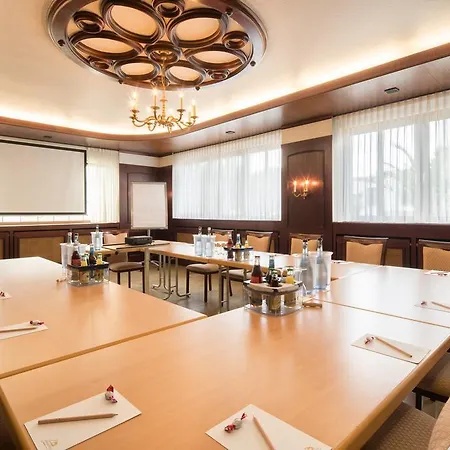 Ringhotel Reubel 4* Zirndorf