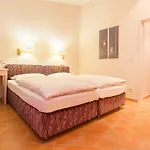 Ringhotel Reubel فندق