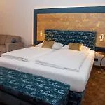 Ringhotel Reubel فندق