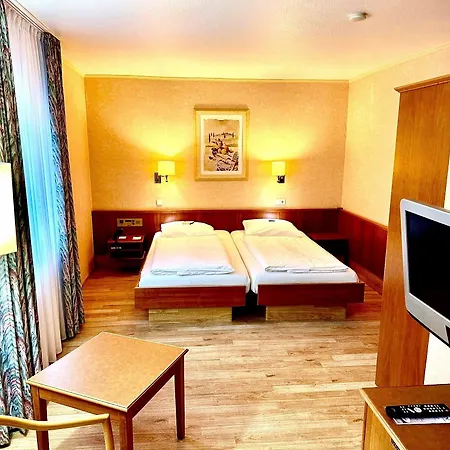 Ringhotel Reubel 4* Zirndorf