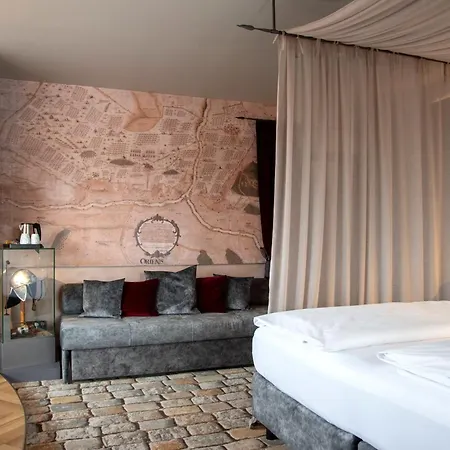 فندق Ringhotel Reubel زيمدورف