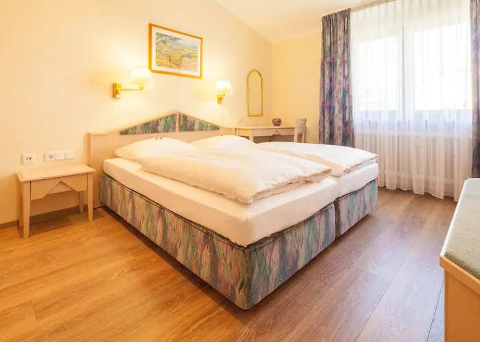 Ringhotel Reubel Ξενοδοχείο Zirndorf